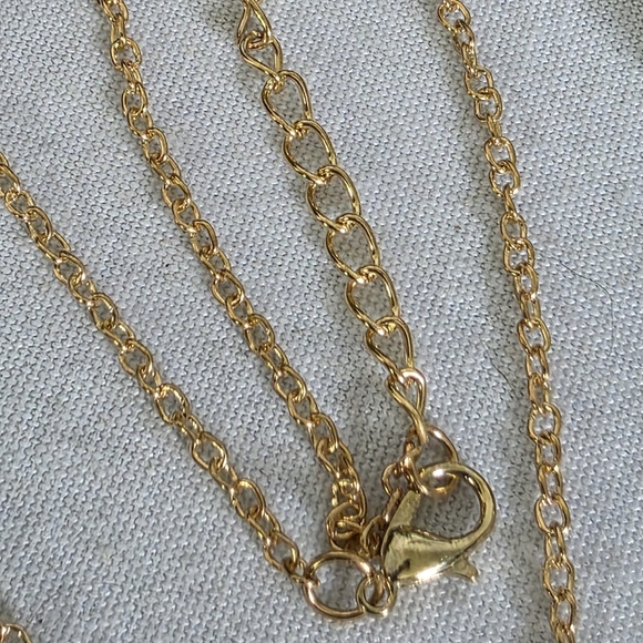 Gold Necklace with Earrings Set Medusa Pendant Matching Earrings - Picture 8 of 10